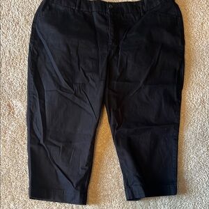 St. John’s Bay black capris size 18